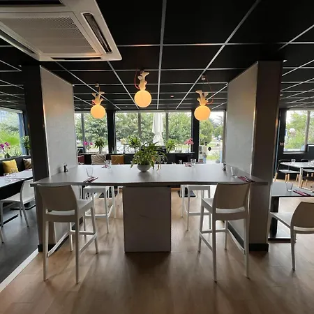 מלון The Originals City, Ariane, Sud Labege 3*